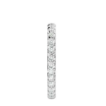 Unique setting round diamond eternity ring