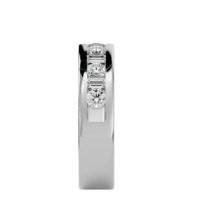 Kris Baguette & Round diamond ring