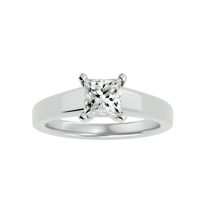 Regain Tapper diamond engagemnet ring