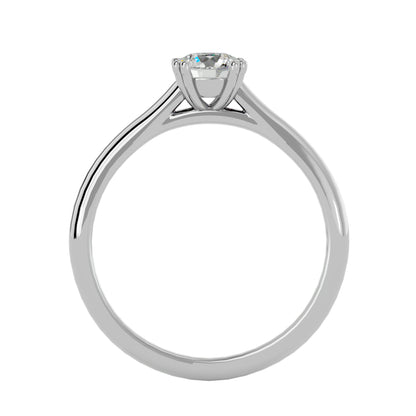 Split prong diamond engagement ring